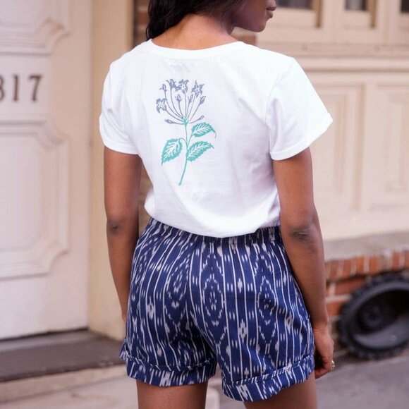 Fair Trade Real Ikat 100% Cotton Breathable Navy Cuffed Shorts M Passion Lilie - Picture 2 of 8